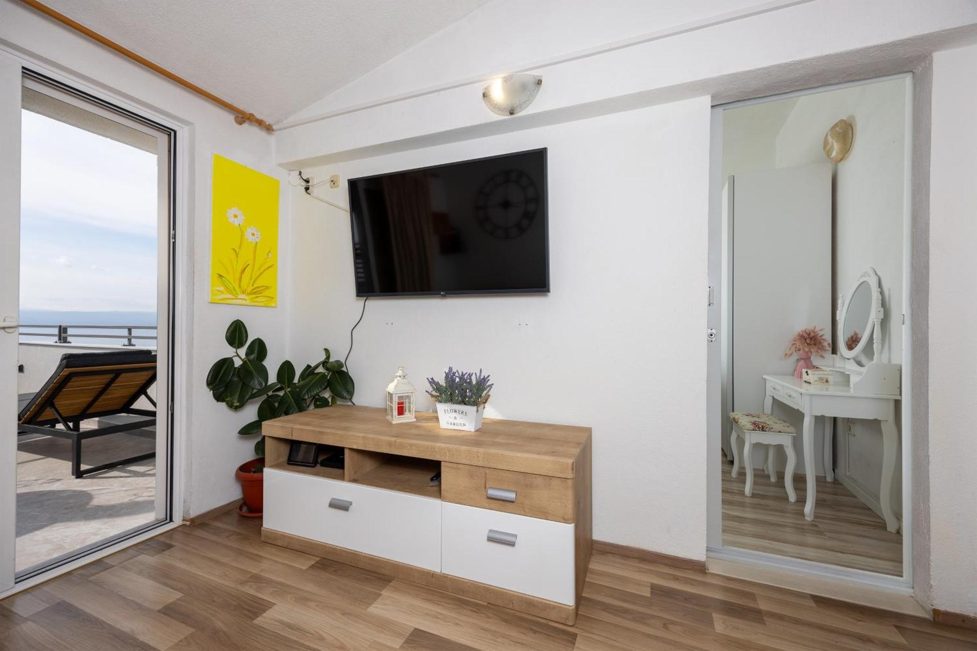 Storija Apartment *