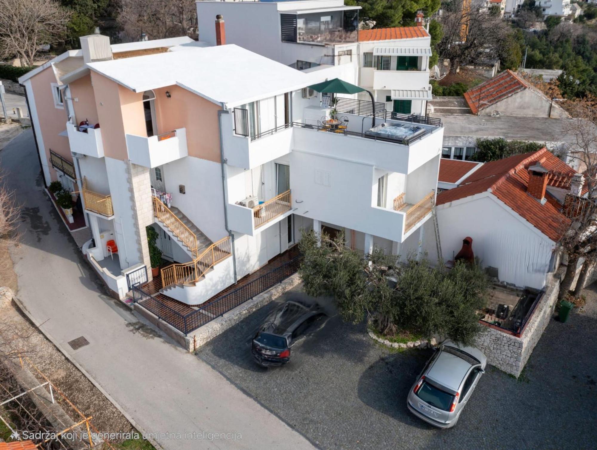 Apartment Storija *
